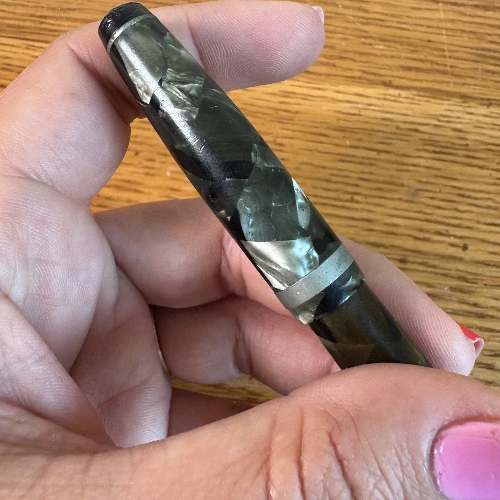 Vintage Parker Challenger Fountain Pen Green Marble Celluloid Button Filler USA